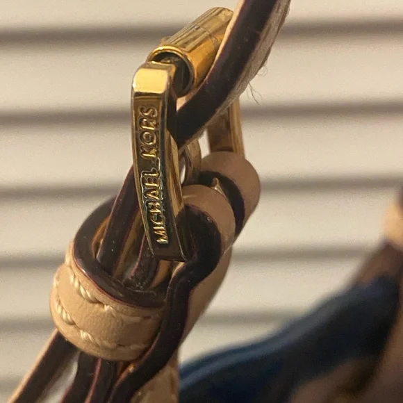 BEAUTIFUL Y2K MICHAEL KORS METALLIC BLUE JET SET SHOULDER TOTE - Picture 5 of 8